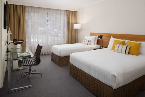 Rydges Bankstown - Holiday Find 4