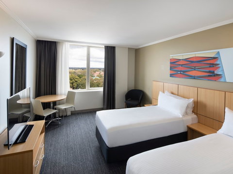 Mercure Sydney Bankstown - Holiday Find 12