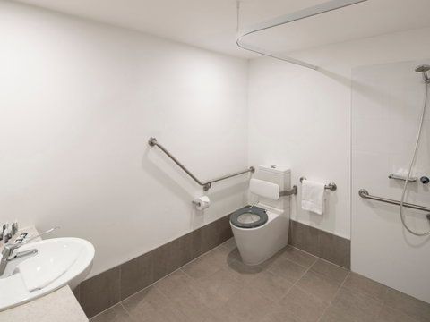 Mercure Sydney Bankstown - Holiday Find 14