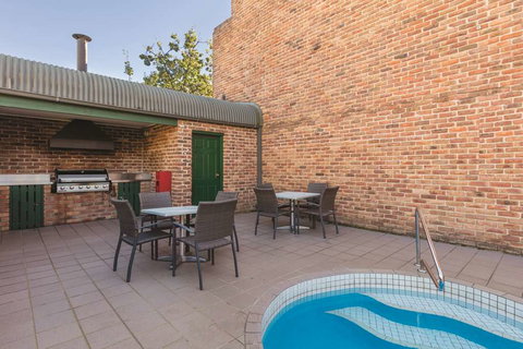 Adina Serviced Apts Canberra Kingston - Holiday Find 14
