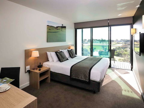 Mercure Portsea - Holiday Find 5