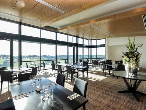 Mercure Portsea - Holiday Find 7