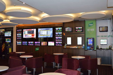 Ramada Hotel & Suites Sydney Cabramatta - Holiday Find 10