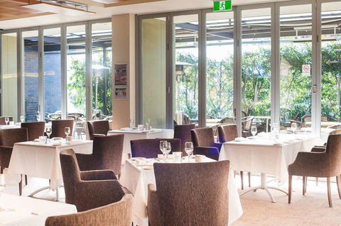 Ramada Hotel & Suites Sydney Cabramatta - Holiday Find 12