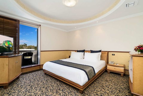 Mindil Beach Resort Casino - Holiday Find 11