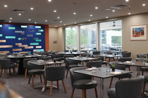 DoubleTree by Hilton Esplanade Darwin - Holiday Find 12