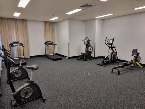 Metro Advance Apartments & Hotel - Holiday Find 16