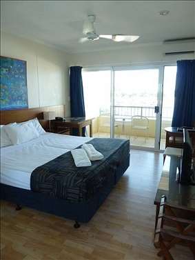Cullen Bay Resorts - Holiday Find 4