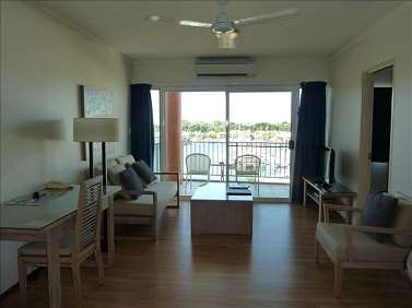 Cullen Bay Resorts - Holiday Find 5