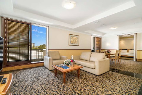 Mindil Beach Resort Casino - Holiday Find 2