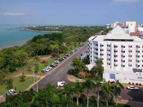 Novotel Darwin Atrium - Holiday Find 15