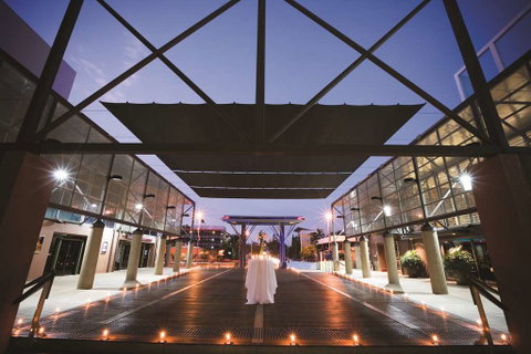 DoubleTree by Hilton Esplanade Darwin - Holiday Find 0