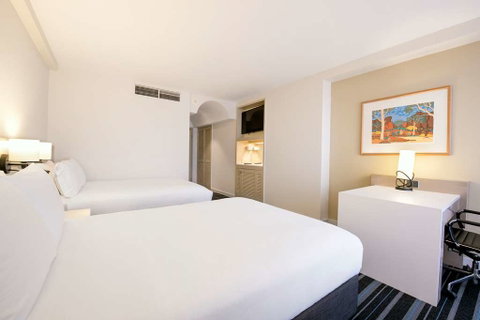 DoubleTree by Hilton Esplanade Darwin - Holiday Find 4