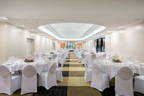 DoubleTree by Hilton Esplanade Darwin - Holiday Find 9