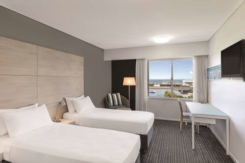 Vibe Hotel Darwin Waterfront - Holiday Find 8