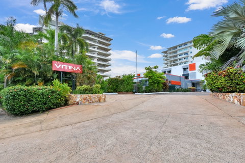 Vitina Studio Motel - Holiday Find 0