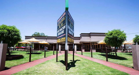 Boomerang Hotel - Holiday Find 0