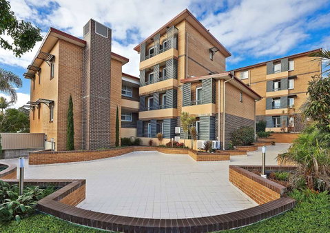 Comfort Inn & Suites Burwood - Holiday Find 1