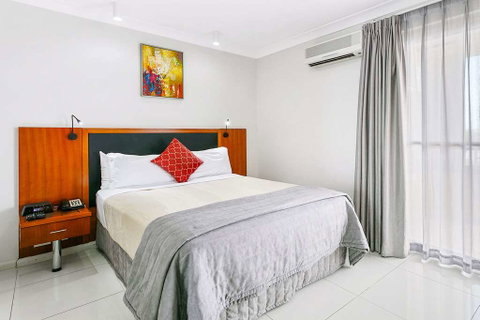 Comfort Inn & Suites Burwood - Holiday Find 2