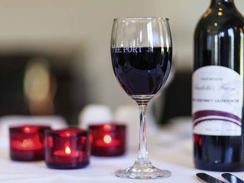 Mercure Port Of Echuca Motel - Holiday Find 1