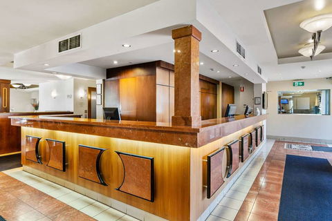 Quality Hotel Parklake Shepparton - Holiday Find 2