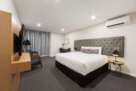 Avenue Hotel Canberra - Holiday Find 2