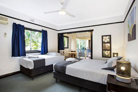 Econo Lodge City Palms Brisbane - Holiday Find 2