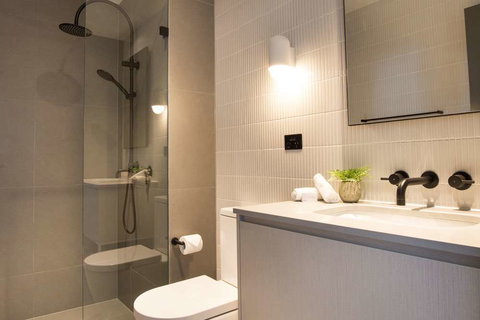 The Chen - Art Series - Holiday Find 1