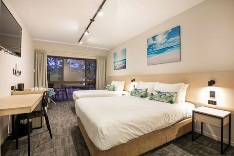 Kawana Waters Hotel By NightCap - Holiday Find 2