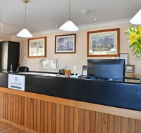 Burke  Wills Motor Inn - Holiday Find