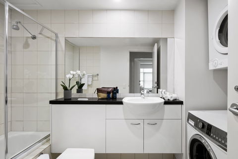 Quest Narre Warren - Holiday Find 2