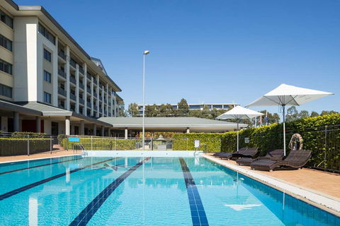 Rydges Norwest Sydney - Holiday Find 7