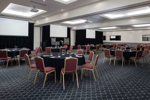 Rydges Norwest Sydney - Holiday Find 10