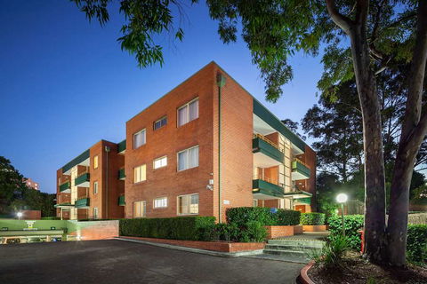 APX Apartments Parramatta - Holiday Find 0
