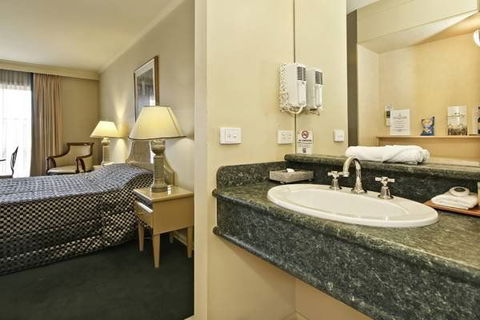 Rowville International Hotel - Holiday Find 5