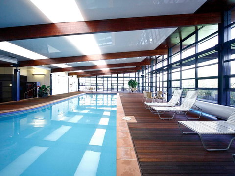 Novotel Canberra - Holiday Find 14