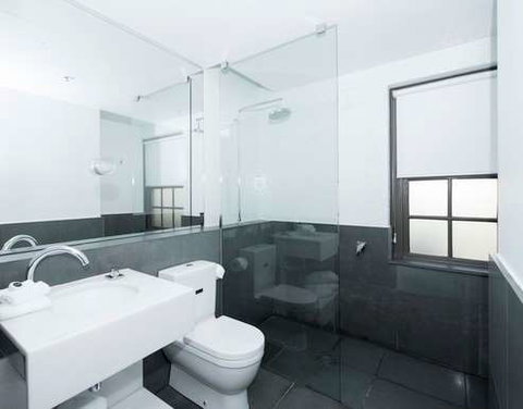 Peppers Gallery Hotel, Canberra - Holiday Find 1