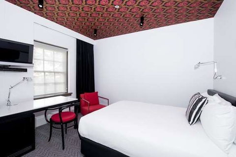 Peppers Gallery Hotel, Canberra - Holiday Find 2