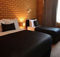 Avondel Motor Inn - Holiday Find