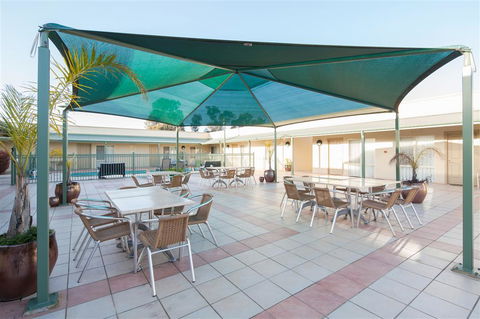 Best Western Crystal Inn - Holiday Find 14