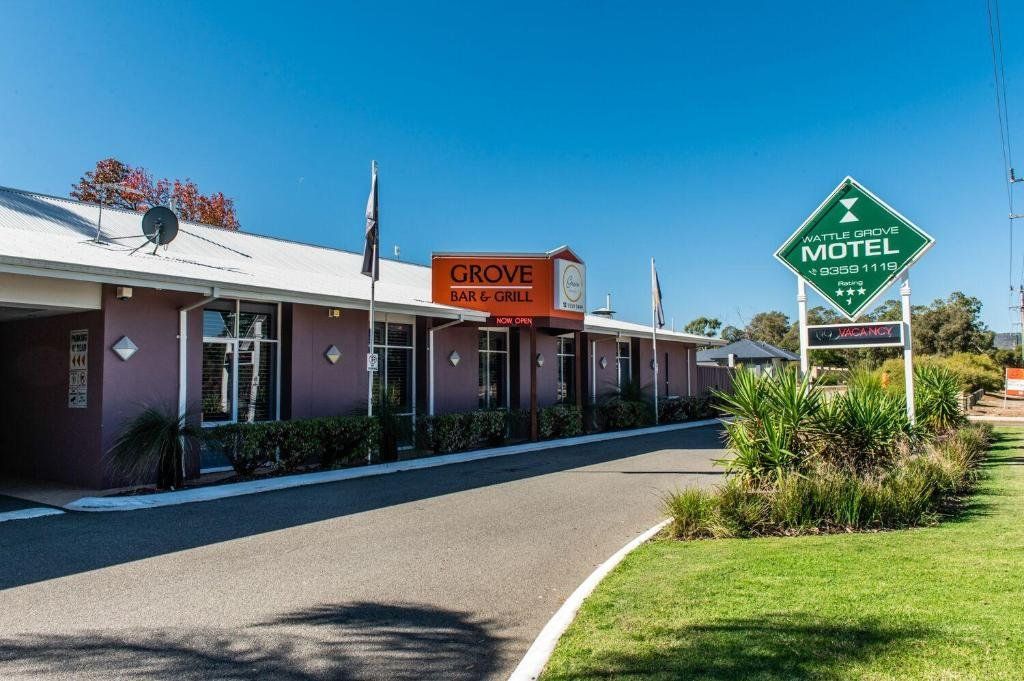 Wattle Grove WA Holiday Find