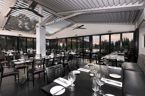 Assured Ascot Quays Apartment Hotel - Holiday Find 5
