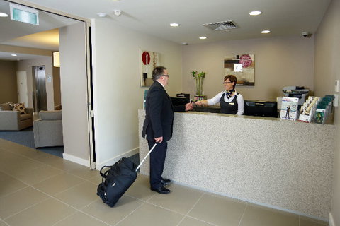 Quest Shepparton Serviced Apartments - Holiday Find 1