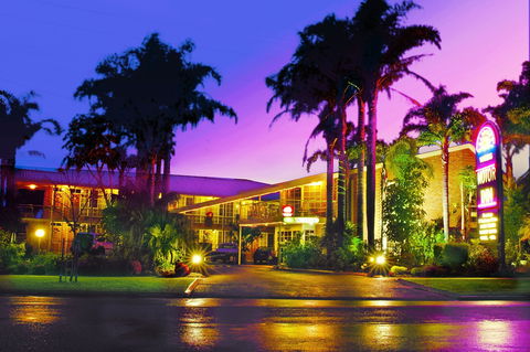 Sapphire Waters Motor Inn - Holiday Find 1