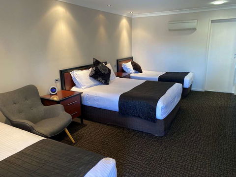 Best Western Plus All Settlers Motor Inn - Holiday Find 1