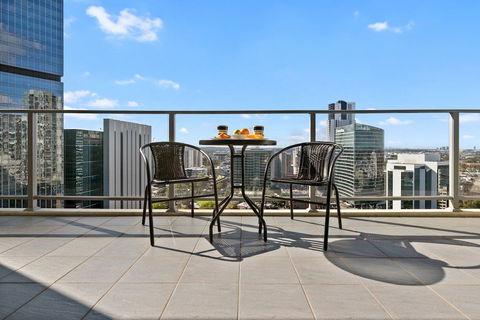 Astra Apartments Parramatta - Holiday Find 0