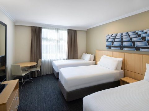 Mercure Sydney Bankstown - Holiday Find 11