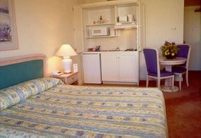 The Crescent On Bayswater - Holiday Find 0