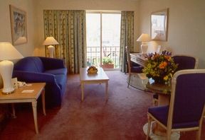 The Crescent On Bayswater - Holiday Find 3