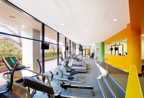 Crowne Plaza Canberra - Holiday Find 15